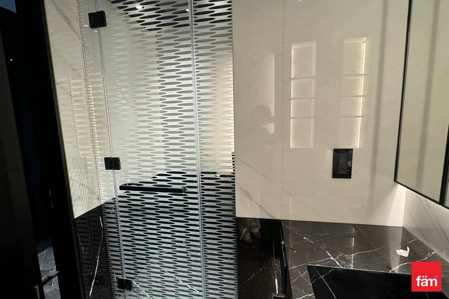 Luxury Living | Modern Finishes | Iconic - Image 12