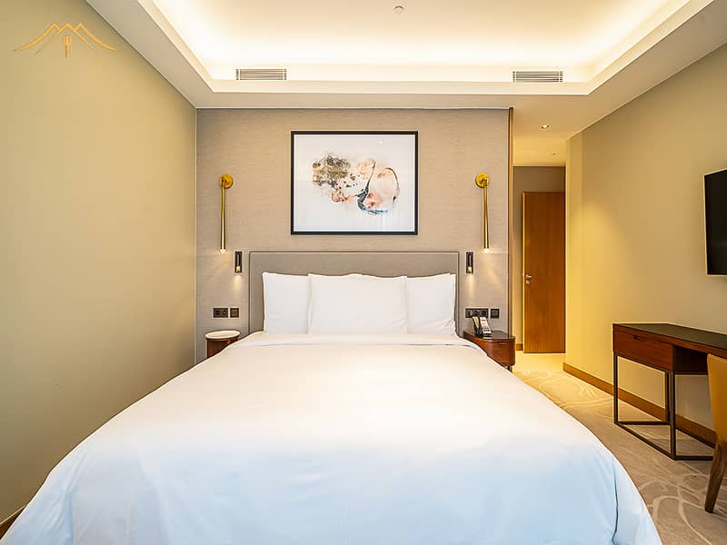 Breathtaking Views | High-Floor | Utilities included| Burj Khalifa & Fountain Views - Image 13