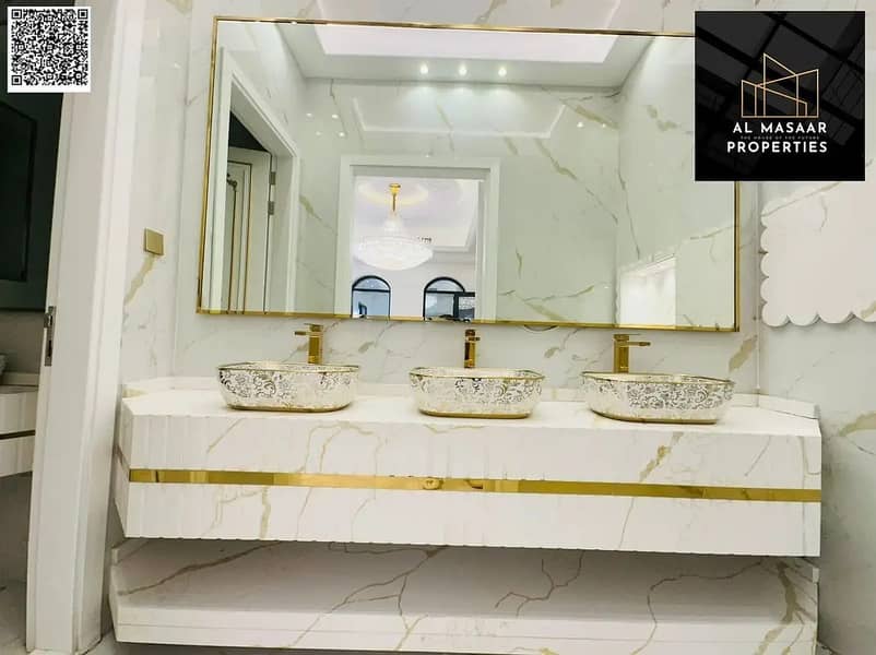 8 804560380-1066x800_8_11zon. jpeg