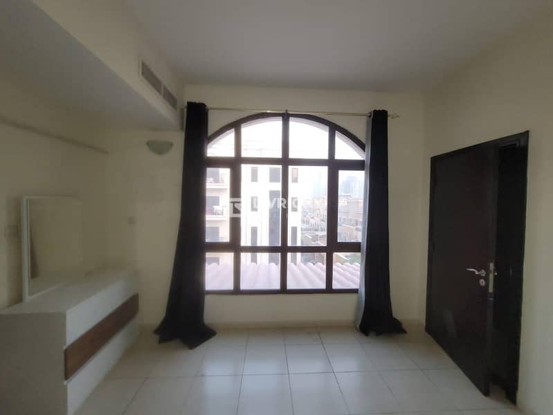 UNFURNISHED | MOVE IN NOW | COMMUNITY VIEW - Image 6