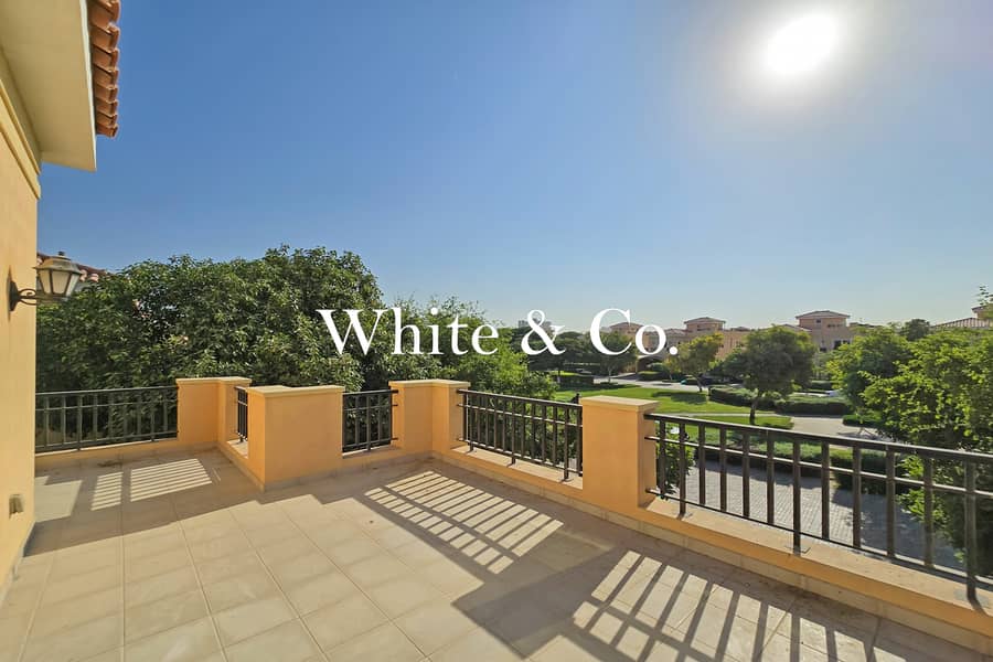 On the Park | Vacant Now | Private Pool - Image 25