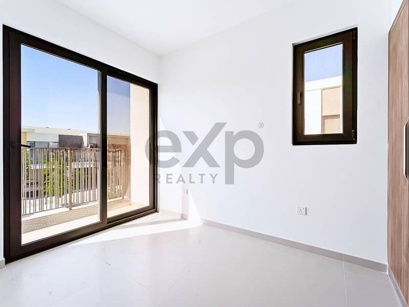 Brand New | Single Row | Green View | Corner Unit - Image 18