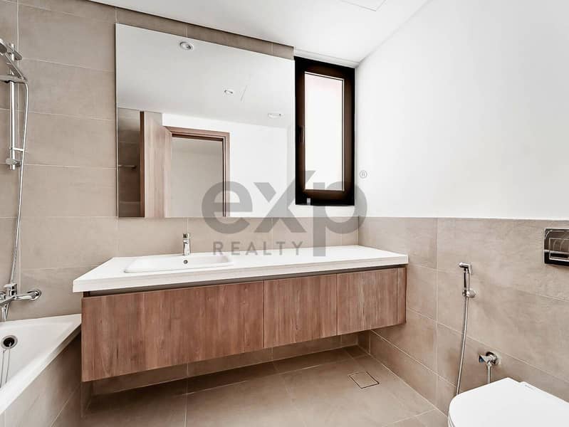 Brand New | Single Row | Green View | Corner Unit - Image 19