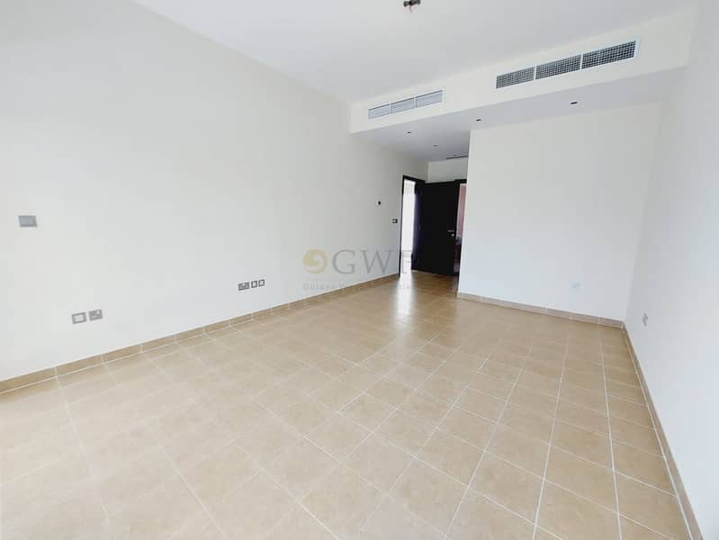 Ready| Private and Cozy | Lush Green Garden | - Image 11