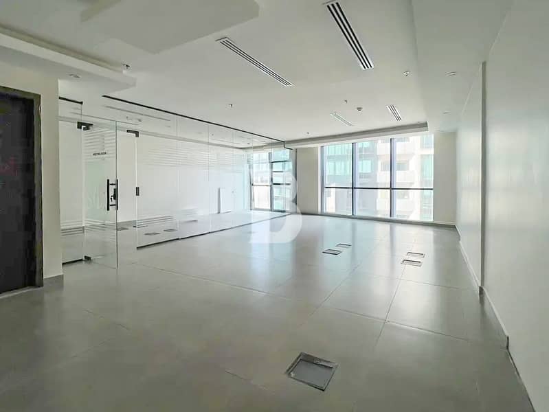 Walking Distance to METRO | Glass Partition Walking Distance to METRO | Glass Partition
