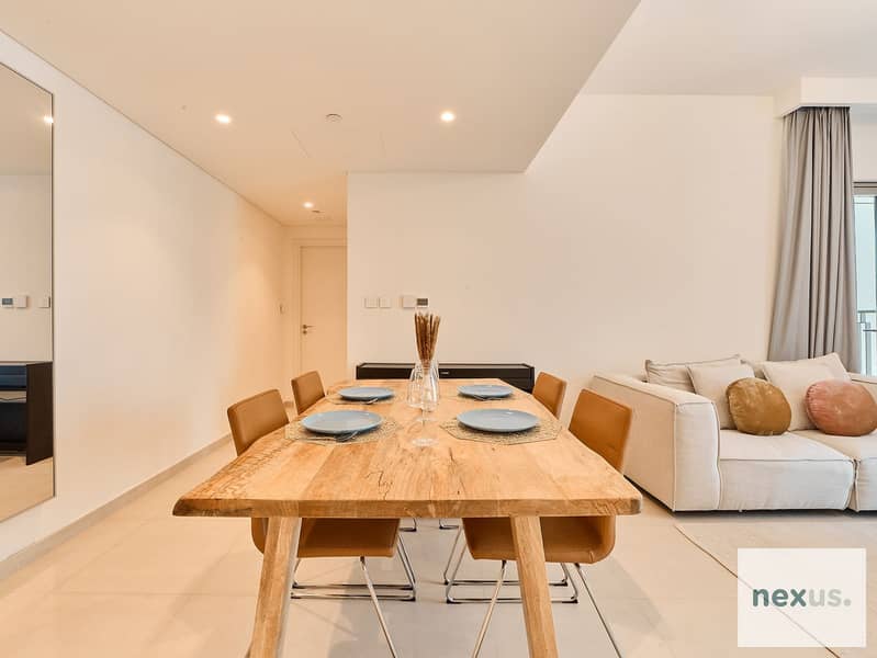 Spacious 2 BR Downtown Views | Full Burj Khalifa View