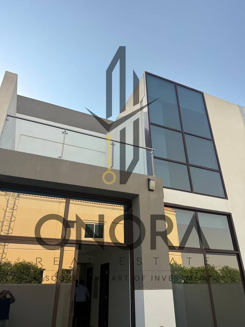 Spacious 4-Bedroom Villa + Maid’s Room | Single Row | Prime Location | 2-3 Cheques