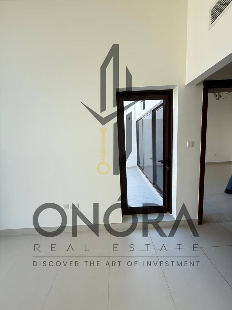 Spacious 4-Bedroom Villa + Maid’s Room | Single Row | Prime Location | 2-3 Cheques - Image 7