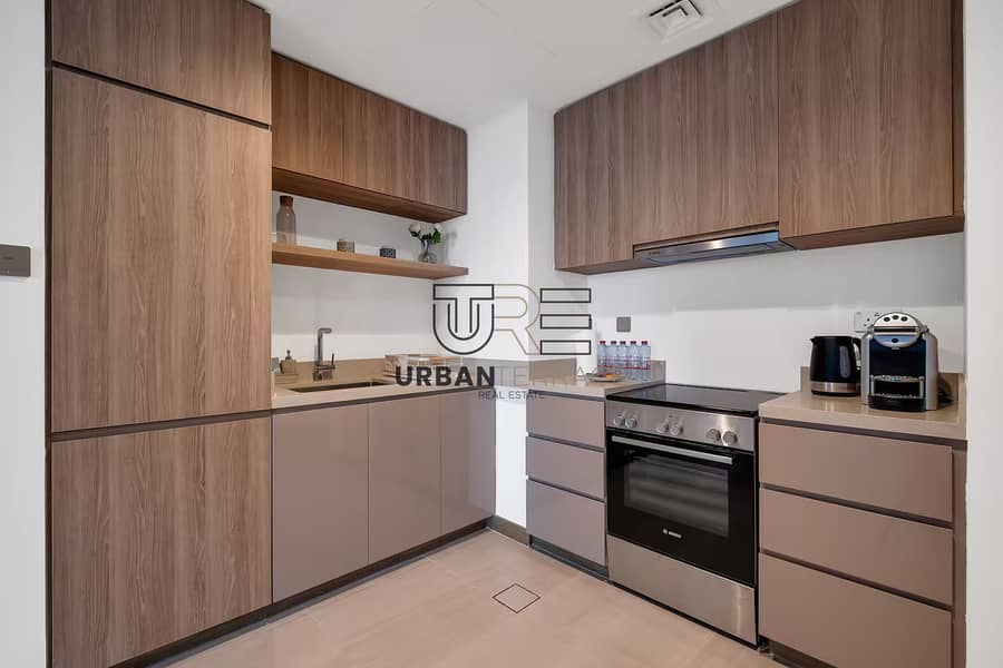 High Floor with Canal View I Fully Furnished I VOT - Image 8