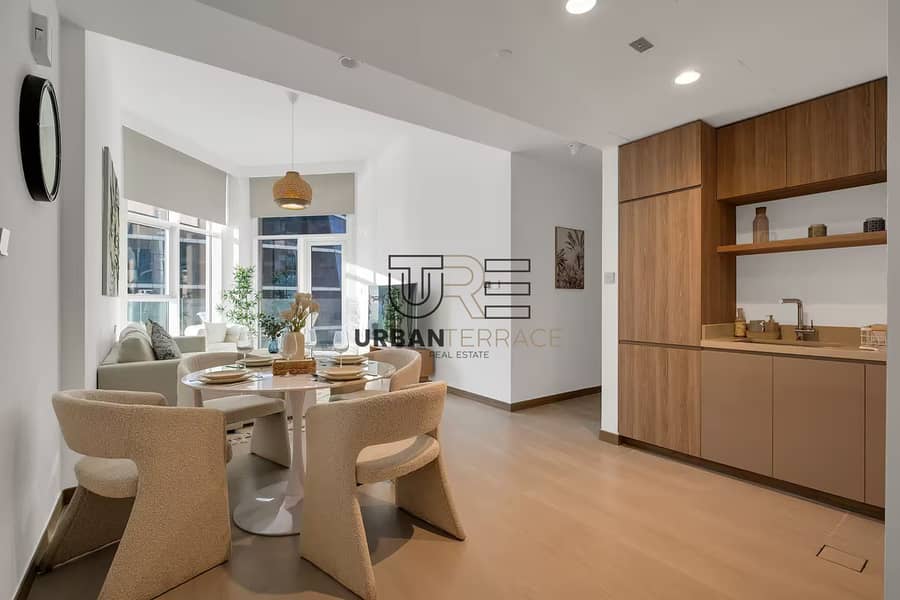 High Floor with Canal View I Fully Furnished I VOT - Image 9