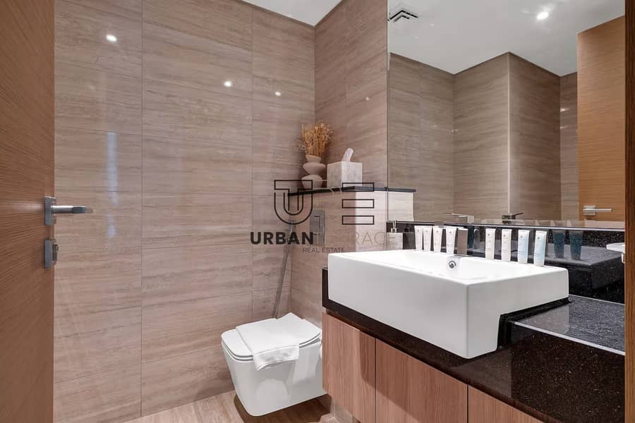 High Floor with Canal View I Fully Furnished I VOT - Image 11