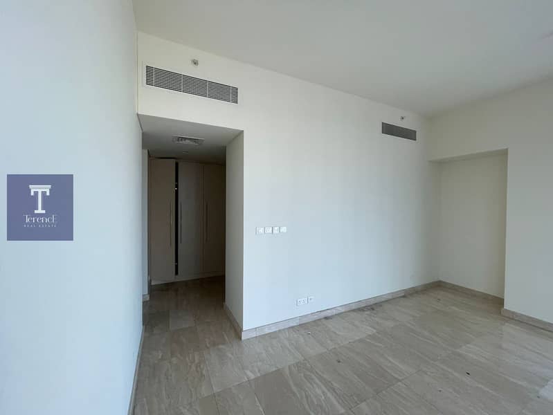 Sea View | Closed Kitchen | Ready to Move IN | Vacant unit - Image 6