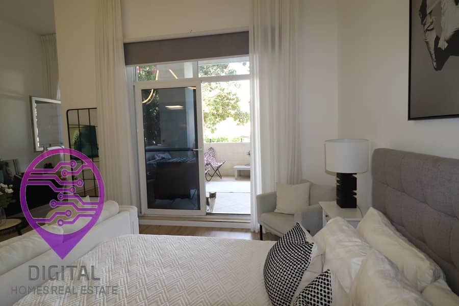 Beautiful view-Concrete Balcony-New appliances-Upgraded - Image 9