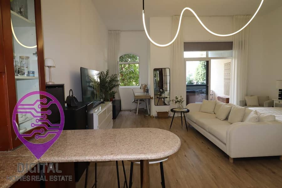 Beautiful view-Concrete Balcony-New appliances-Upgraded - Image 16