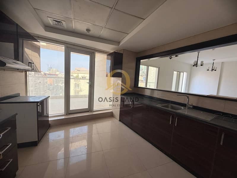 Spacious 3BHK + Maid Room Duplex for Rent in Royal JVC