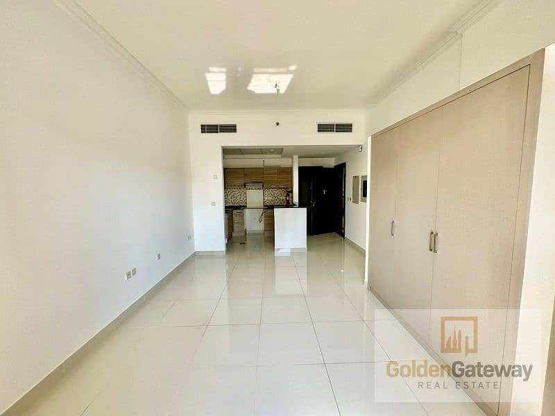 Vacant Soon I Spacious Studio I Mid floor - Image 7