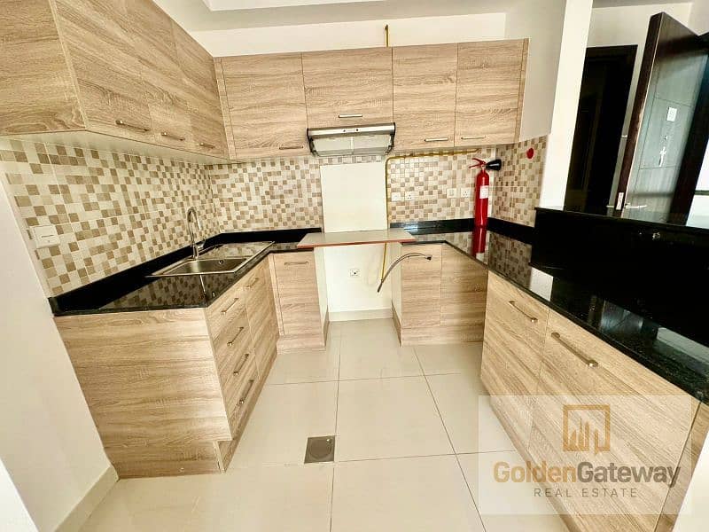 Vacant Soon I Spacious Studio I Mid floor - Image 8