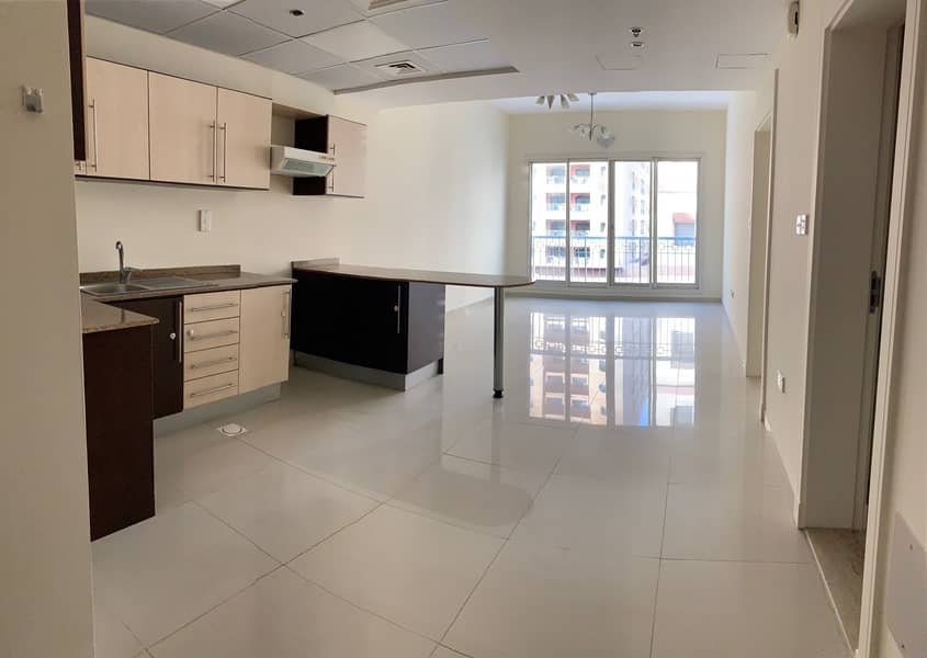 1BR apartment in Al Barsha behind City Max hotel for 45K