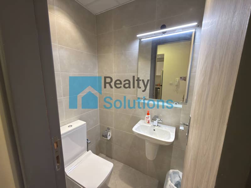 | Beautiful Apartment | Good Size | Amazing layout - Image 6