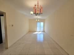 Spacious 1BHk apartment with Master Bedroom Close to Sahara centre