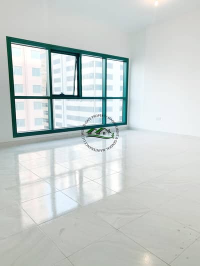 EXCELLENT 2BHK W/ BALCONY & FREE PARKING EXCELLENT 2BHK W/ BALCONY & FREE PARKING