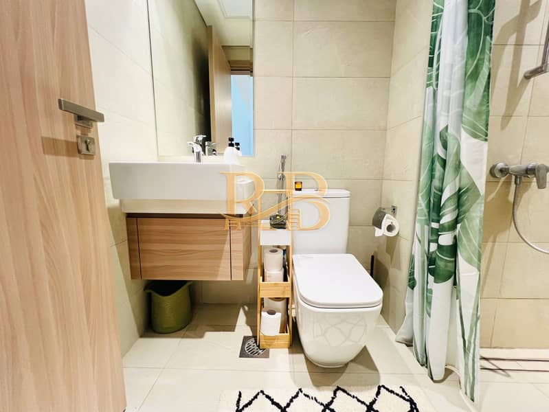 Best Price || Investor Deal || Stunning Views || High Returns - Image 10