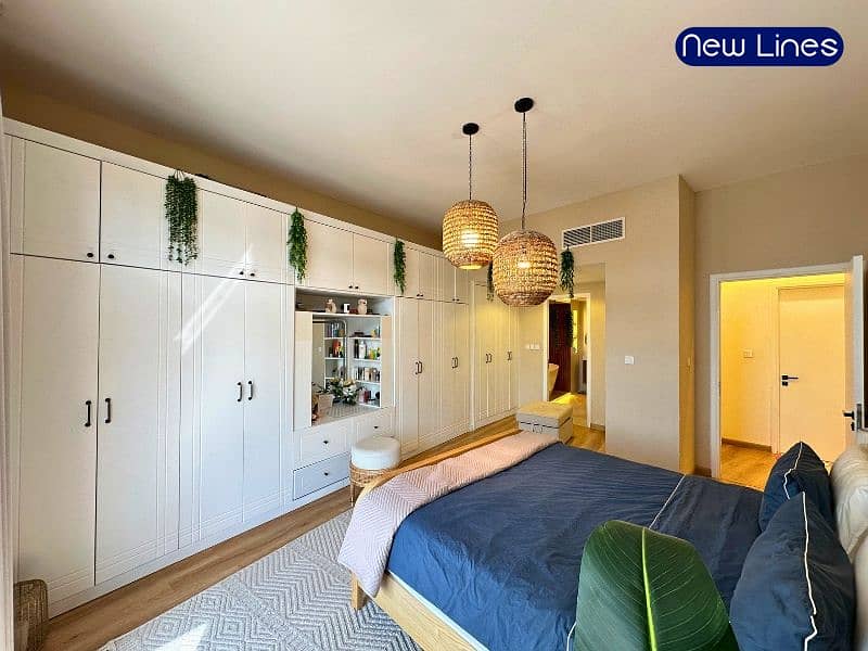 Upgraded I Spacious I Prime Location