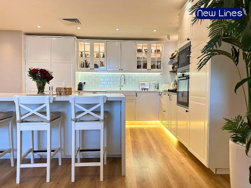 Upgraded I Spacious I Prime Location - Image 22