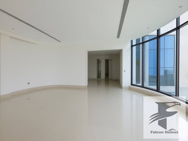 Luxury 4BR Modern Style Villa with Garden and Pool - Image 18