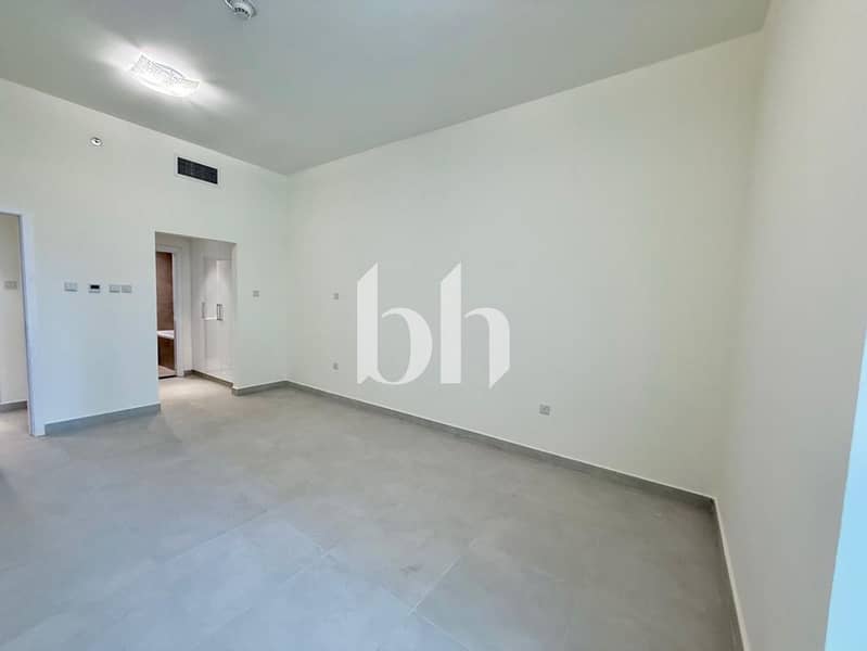 Low Floor | Unfurnished | Partially Upgraded - Image 10