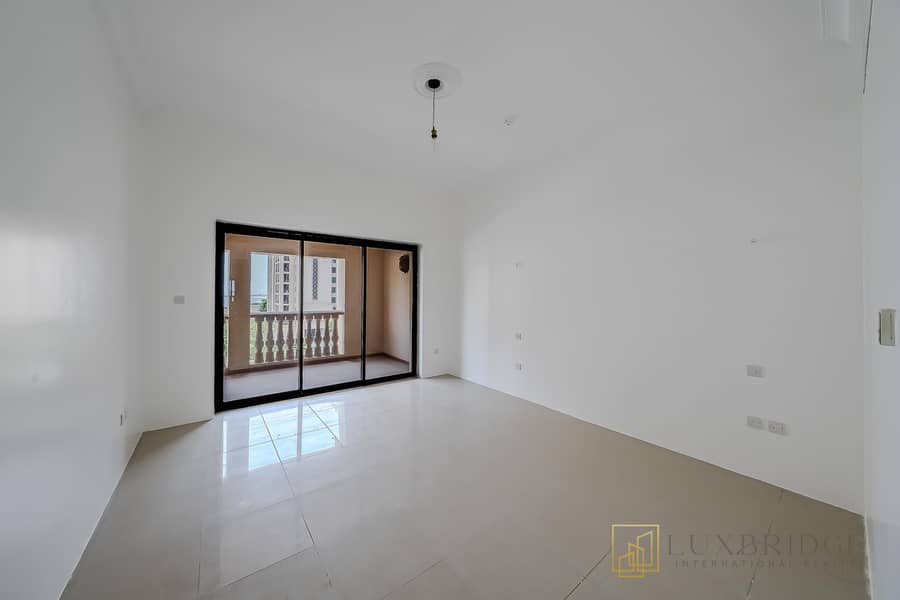 Vacant | Unfurnished | Prime Location - Image 9