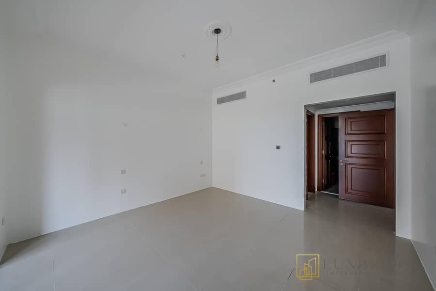Vacant | Unfurnished | Prime Location - Image 10