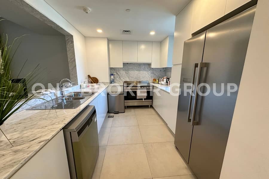 Spacious, fully furnished 2 BRs for rent - Image 18