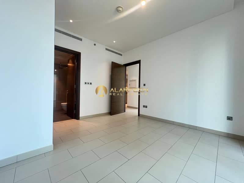 Corner Unit l Kitchen Appliances l L shaped Balcony - Image 10