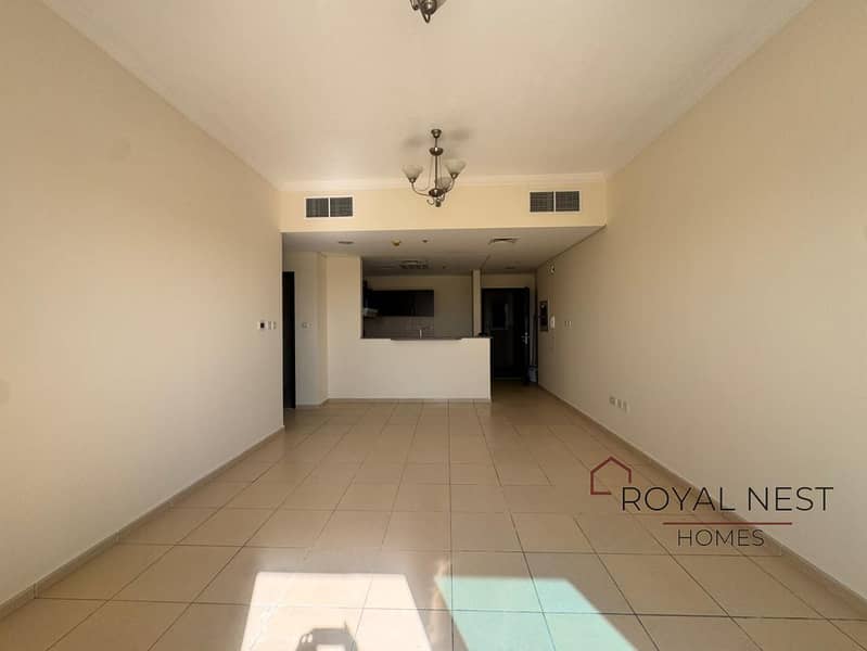 Vacant | With Balcony | Well Maintained