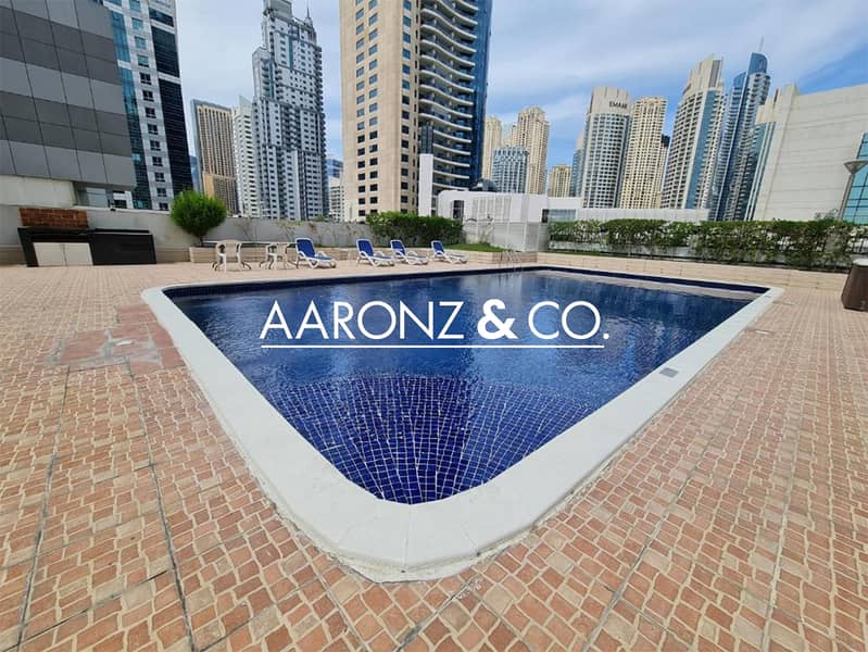 Spacious | Prime Location | Near to Metro - Image 11