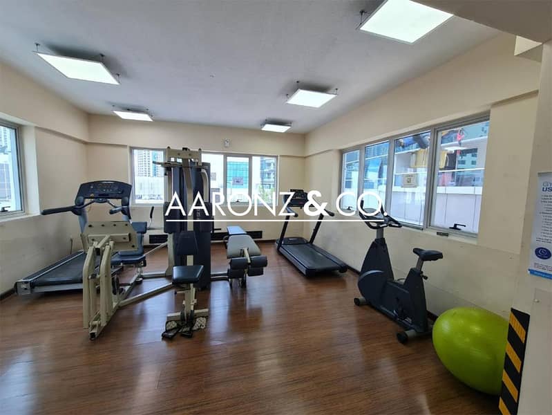 Spacious | Prime Location | Near to Metro - Image 13