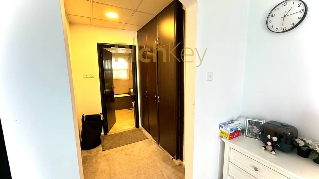 Elegant Villa | Spacious Villa | Prime Location - Image 7