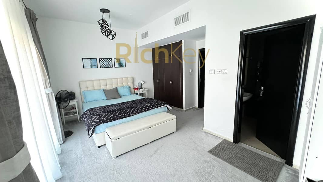 Elegant Villa | Spacious Villa | Prime Location - Image 13