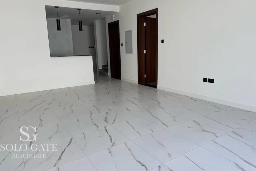 Genuine Resale | Gated Community | Private Garden