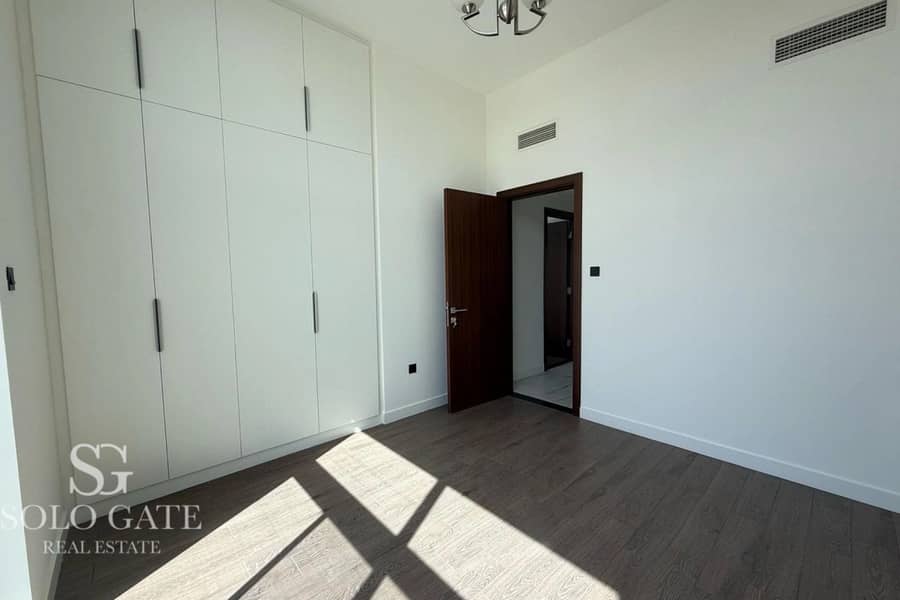 Genuine Resale | Gated Community | Private Garden - Image 8