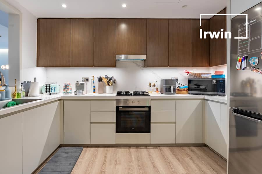 High Floor | Upgraded | Panoramic View