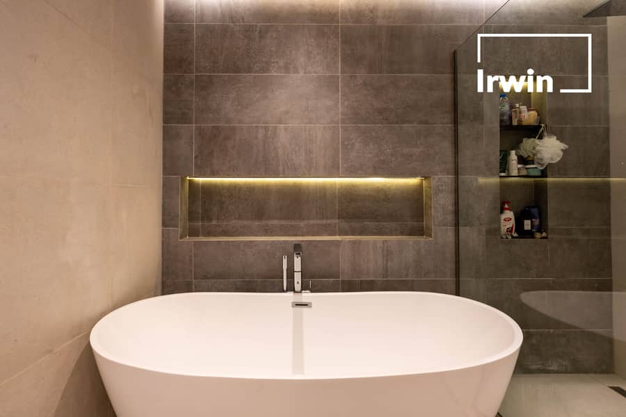 High Floor | Upgraded | Panoramic View - Image 17