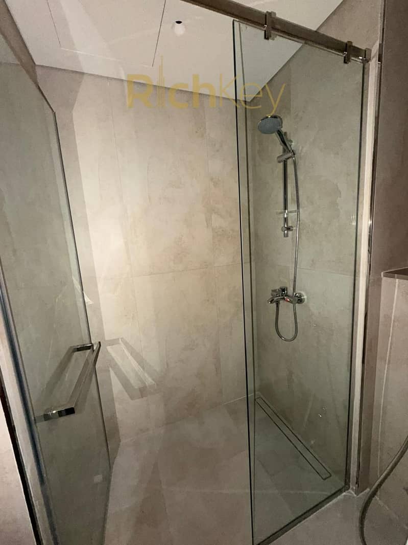 Modern Studio | Prime Location | High ROI - Image 12