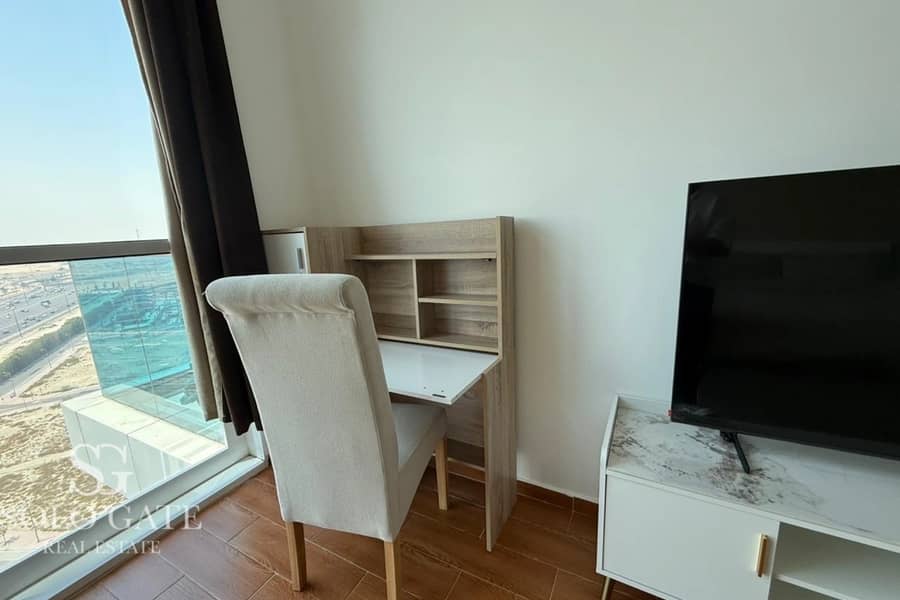 Fully Furnished Studio | JVT Living | Prime Spot - Image 7
