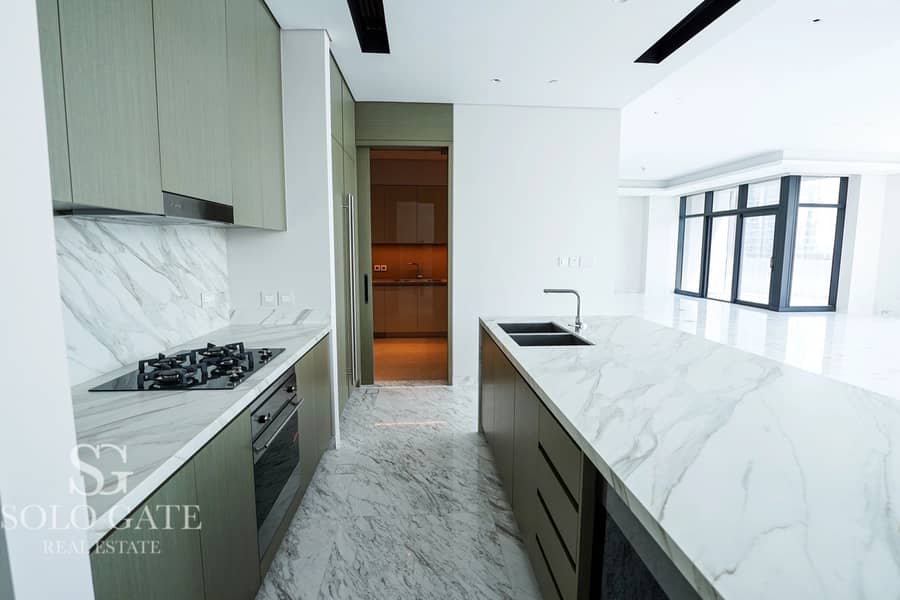 Full Burj And Fountain View | High End Living - Image 6