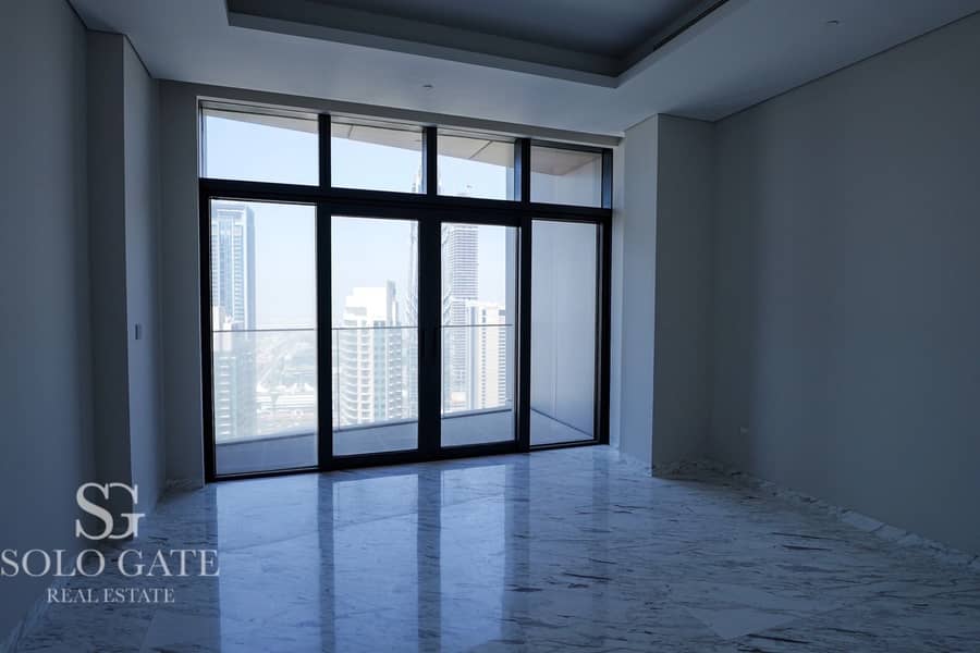 Full Burj And Fountain View | High End Living - Image 17