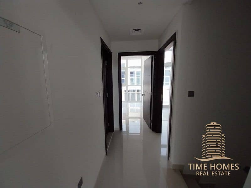 Semi single RAW | Vacant | Near to Exit - Image 16