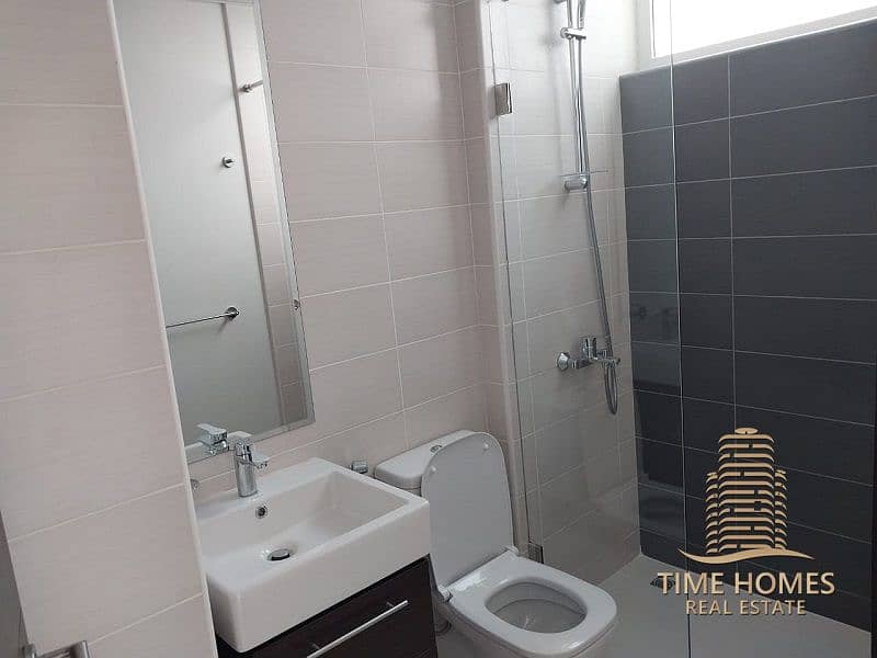 Semi single RAW | Vacant | Near to Exit - Image 18