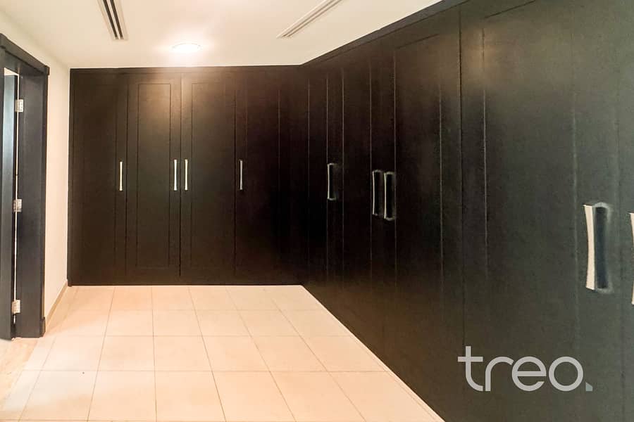 Upgraded | Corner Plot | Landscaped - Image 6